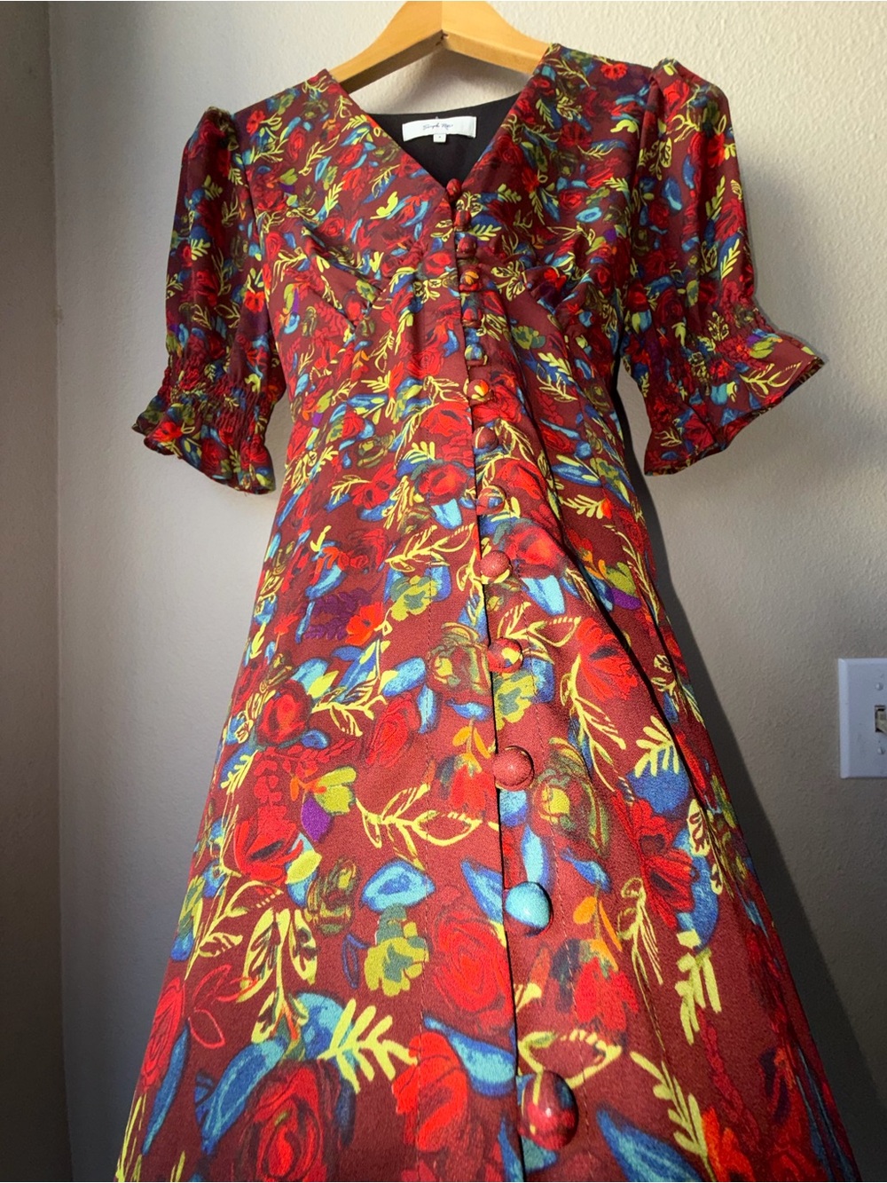 Simple Retro Red Floral Button-Front Midi Dress S Puffsleeves  Babydoll TieWaist